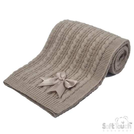 Cable Knit Biscuit Blanket With Bow